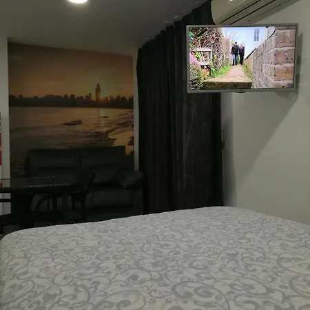 Estudio-atico En Casco Antiguo Daire Benidorm
