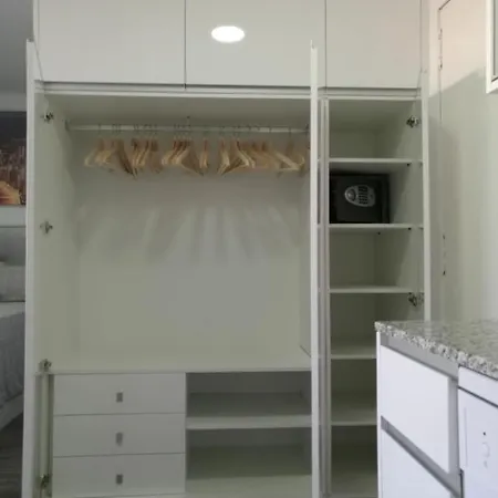 Estudio-atico En Casco Antiguo Daire Benidorm